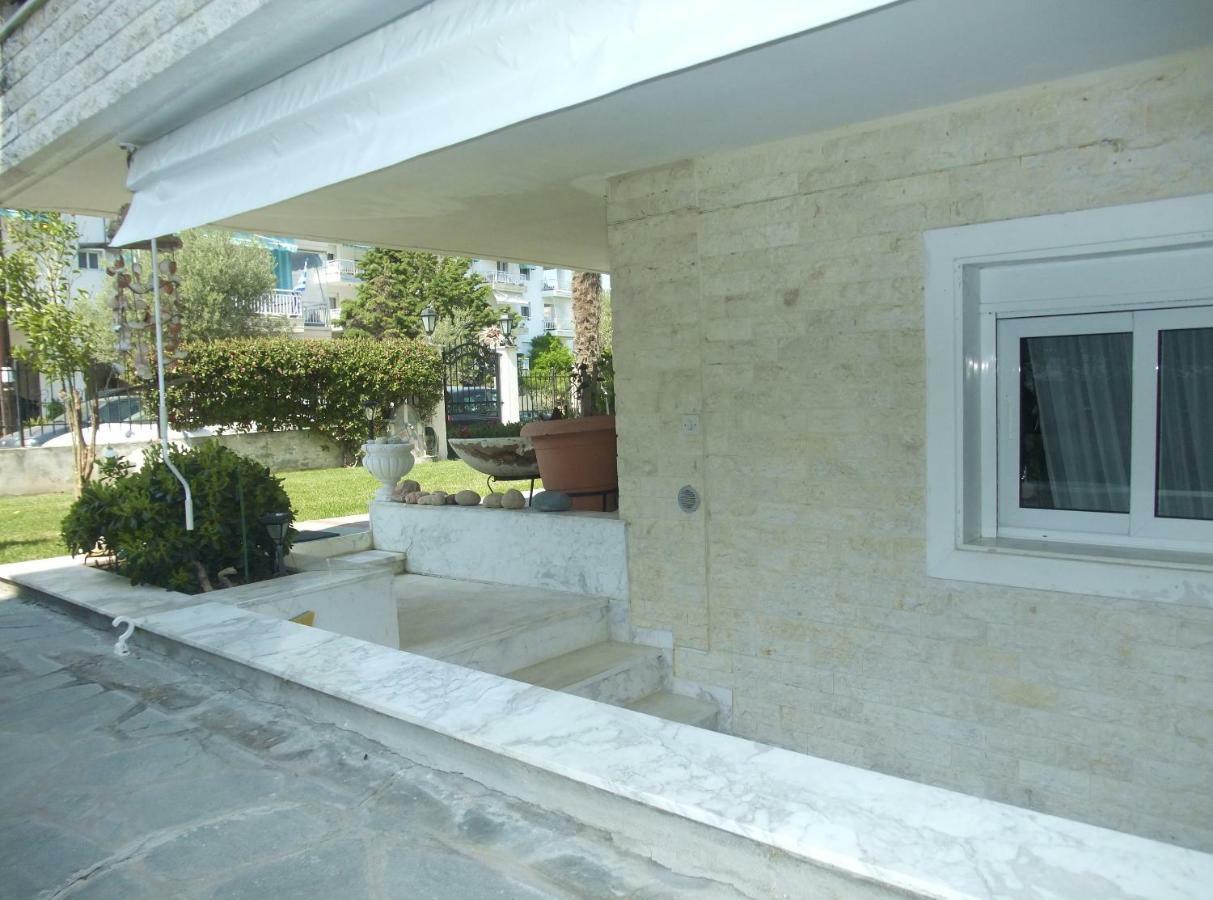 A Majestic Elegant House With A Garden Apartment Peraia  ภายนอก รูปภาพ