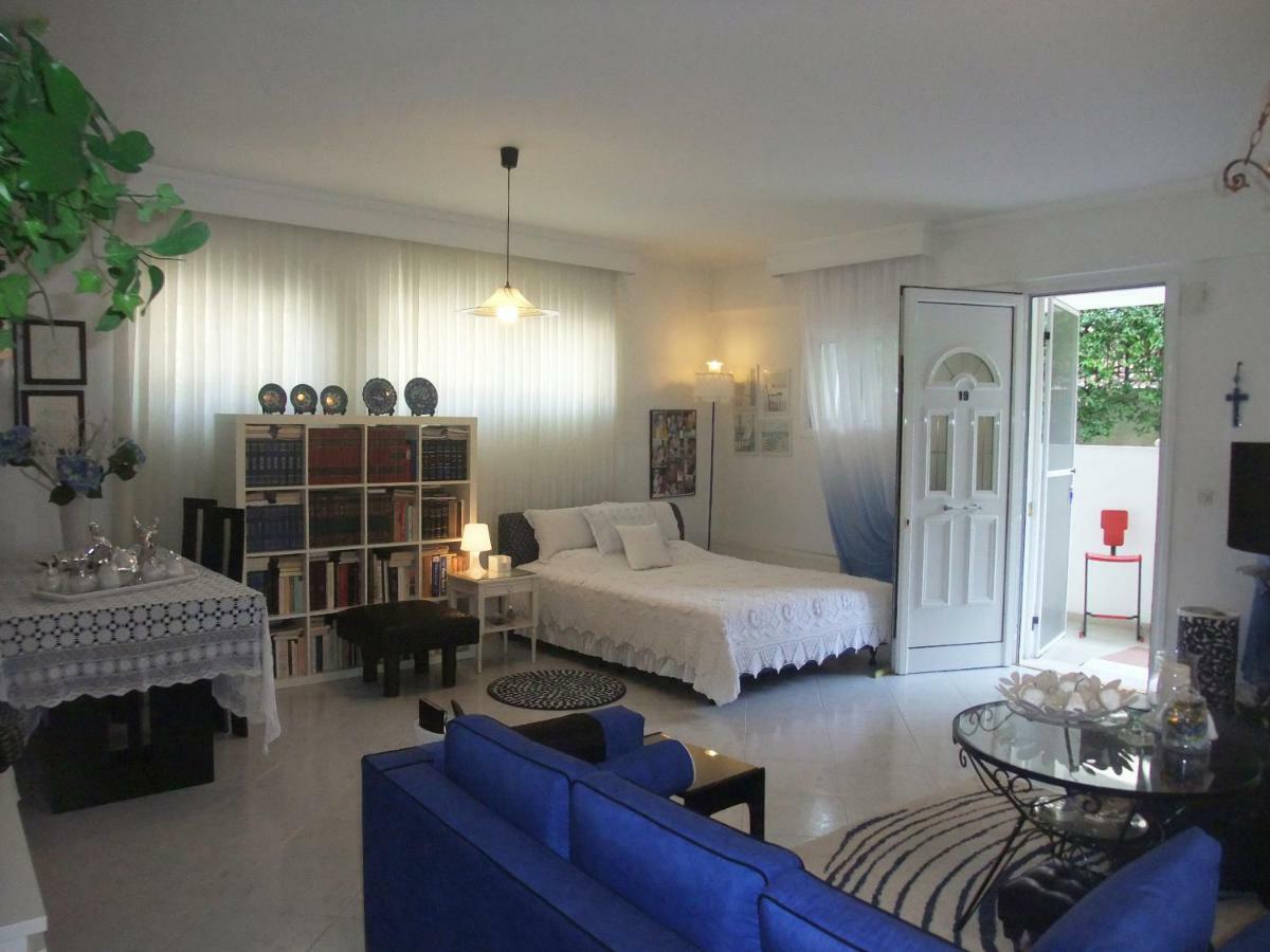 A Majestic Elegant House With A Garden Apartment Peraia  ภายนอก รูปภาพ